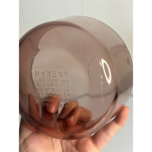 VTG Pyrex Corningware A-31 Glass Mixing Bowl 500 ML Cranberry 2.25"x4.75" - Picture 5 of 7